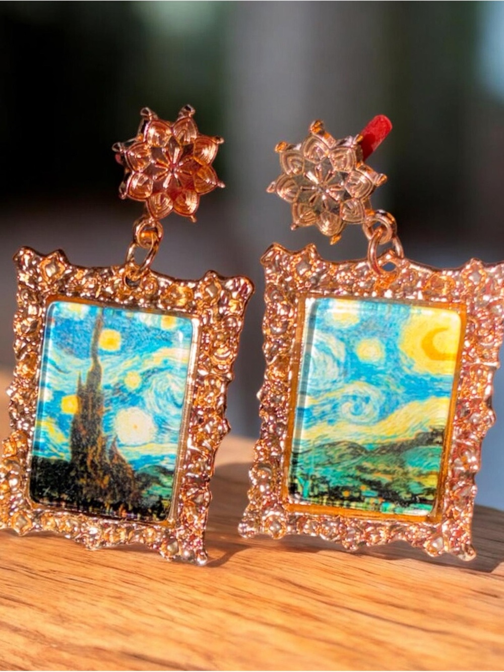 SHEIN Gold-Tone Starburst Framed 'Starry Night' Drop Earrings